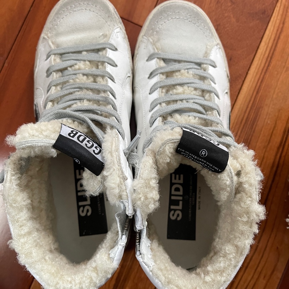 Genuine leather including fur insoles worn once